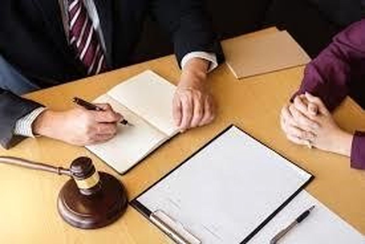 بهترین وکیل تهران کیست؟