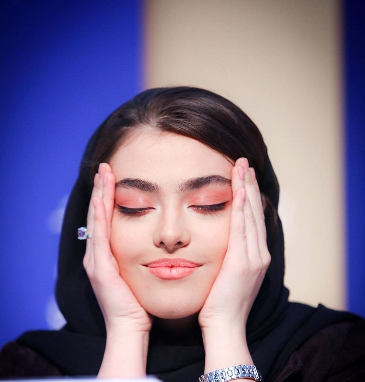 بیوگرافی ریحانه پارسا